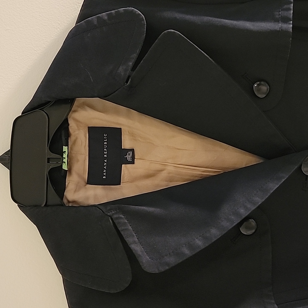 NWOT Banana Republic Essential Black Belted Trench Coat Size: L - Picture 2 of 11